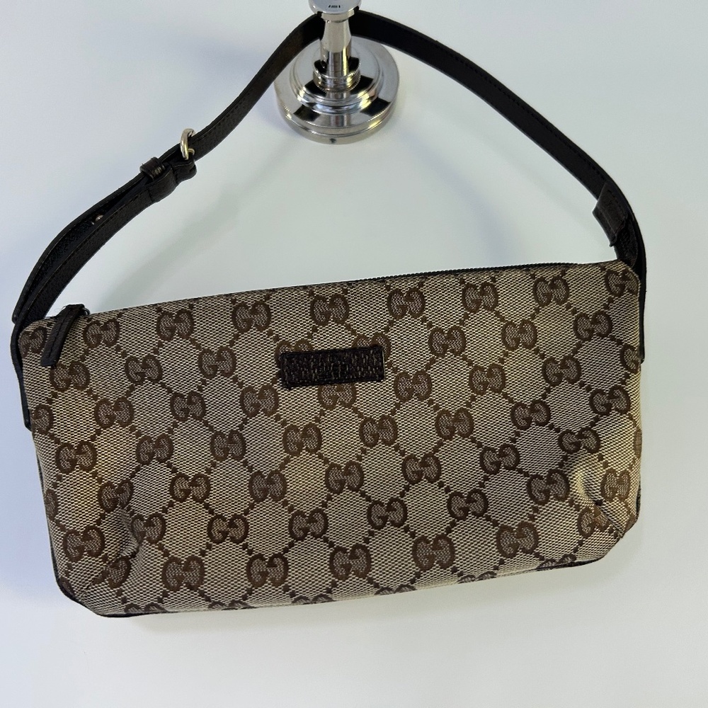 Gucci- Boat Couchette with leather Trim